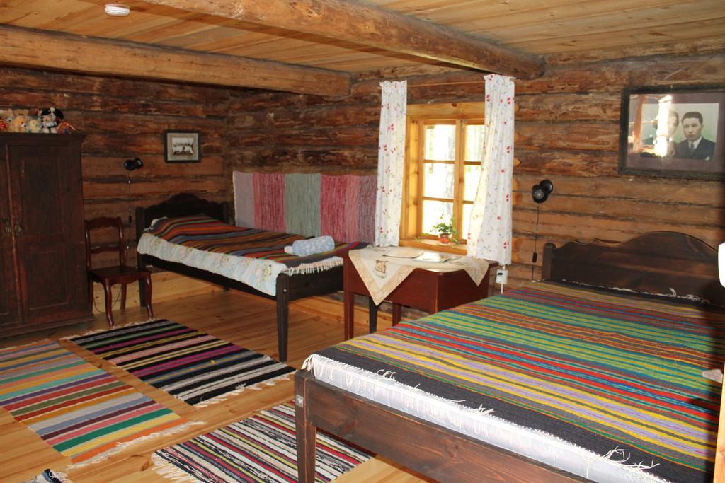 Maenni Summerhouse Kassari Værelse billede