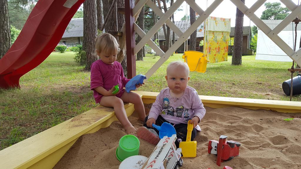 Maenni Summerhouse Kassari Eksteriør billede